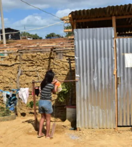 Venezolanische Flüchtlinge: Venezolanisches Mädchen in einem Flüchtlingslager