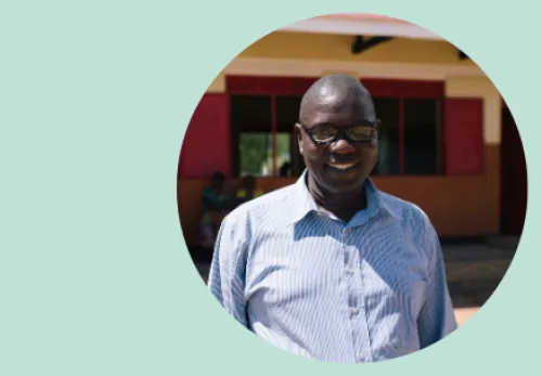 Wir sind da: Martin Etolu